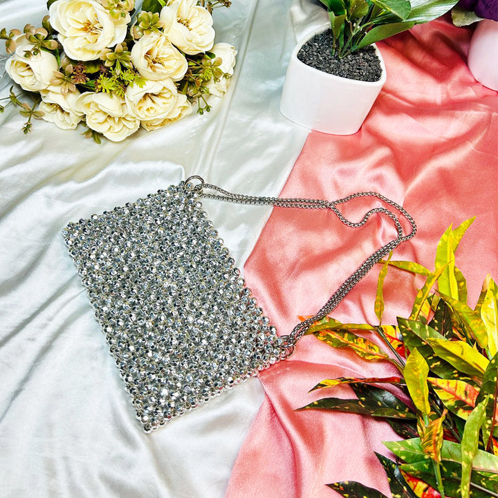 BEEDED SLING SHOULDER