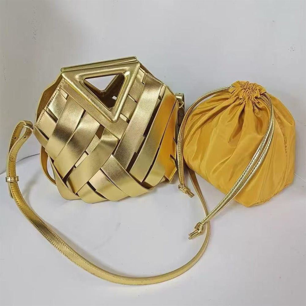 Soft pouch bag