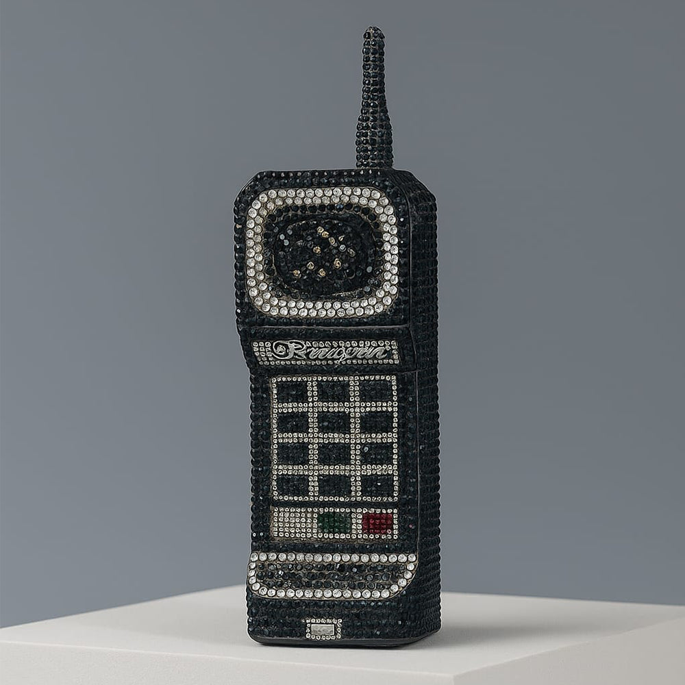 TELEPHONE CLUTCH