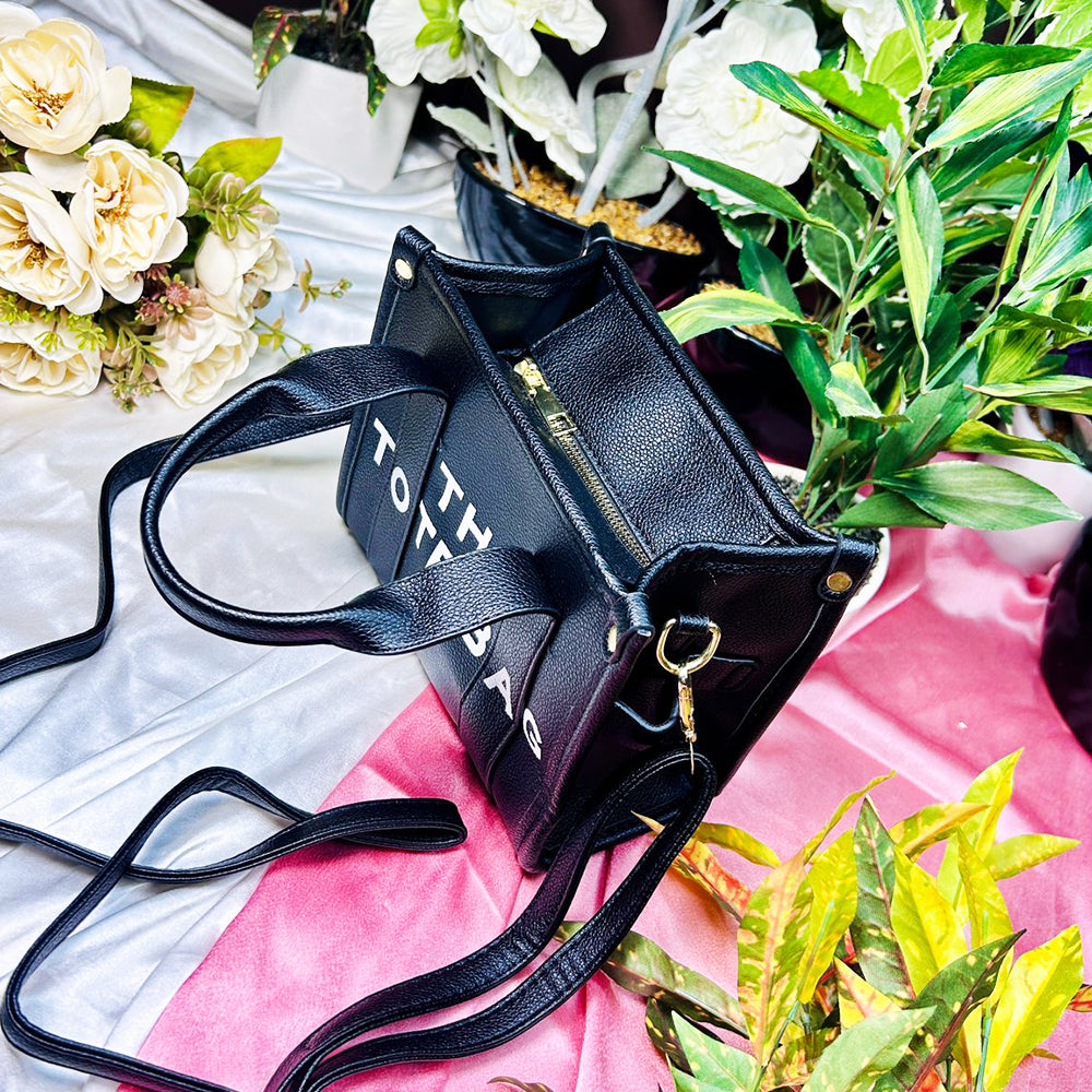 THE MEDIUM M TOTE