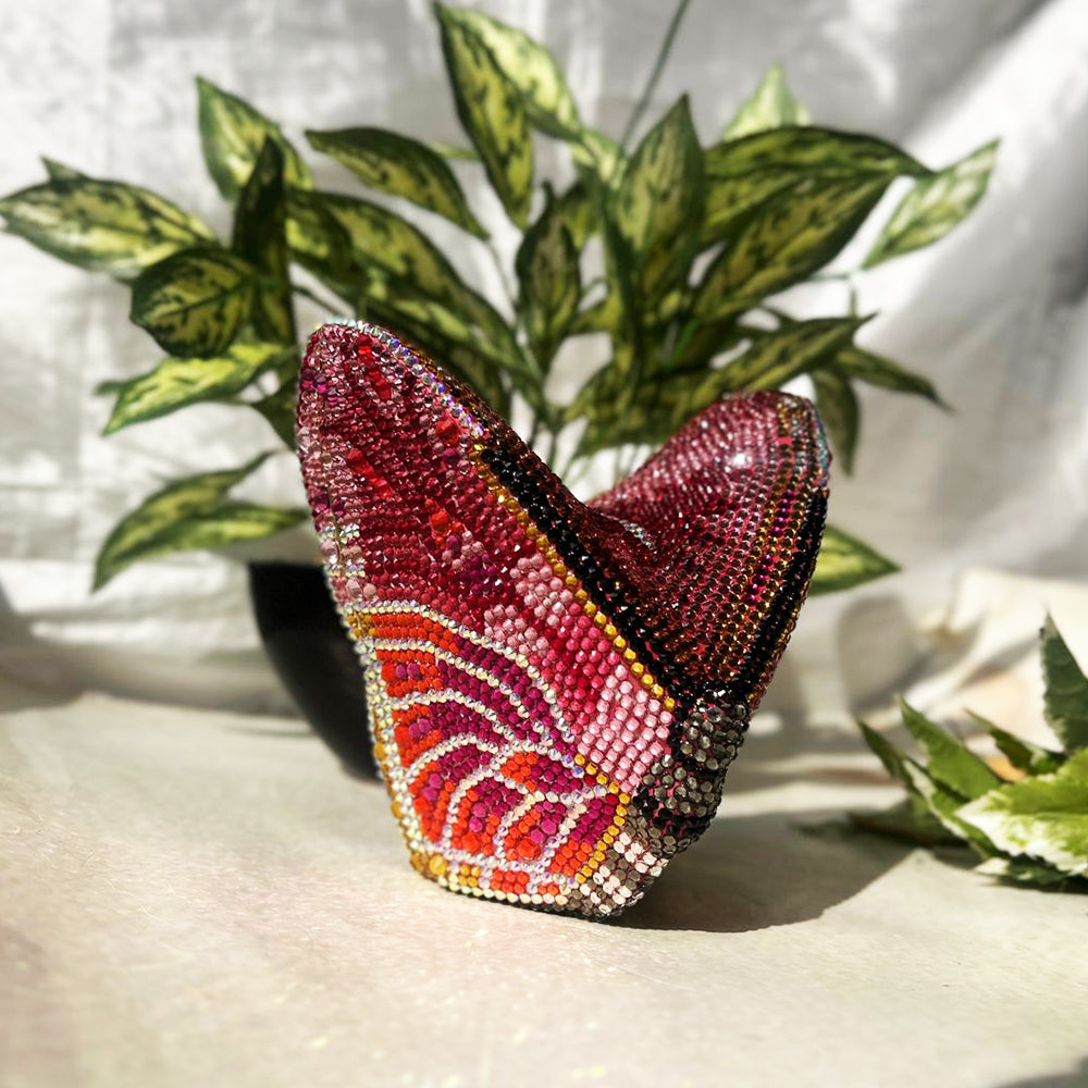 PREMIUM BUTTERFLY