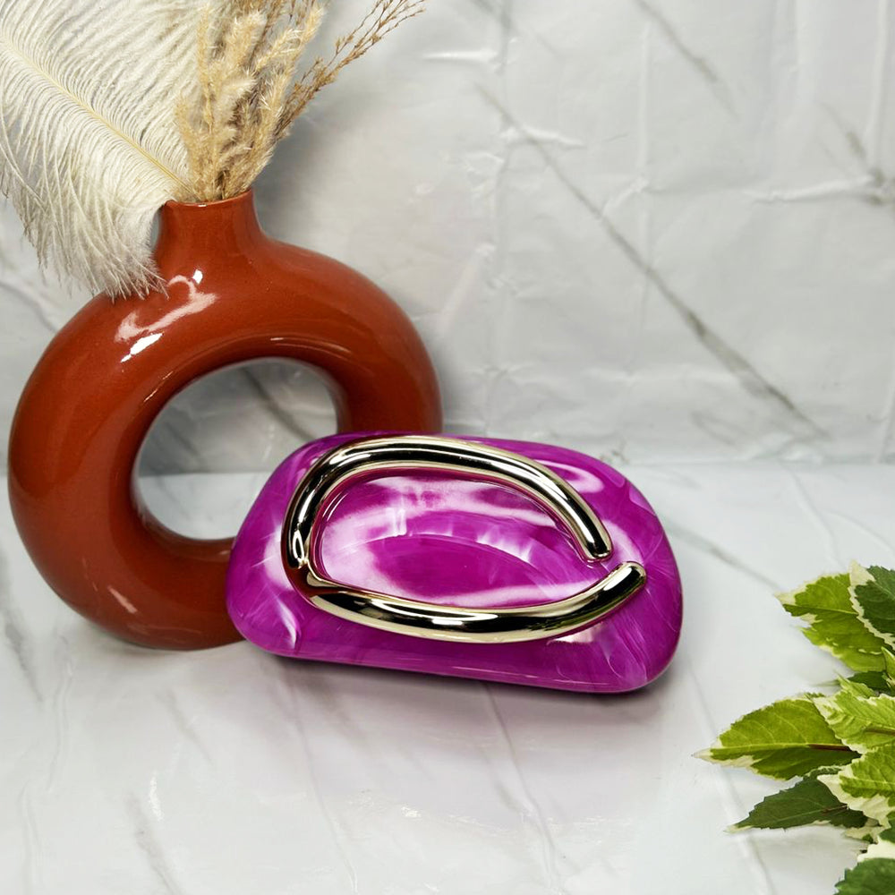 KYE MARBLE CLUTCH