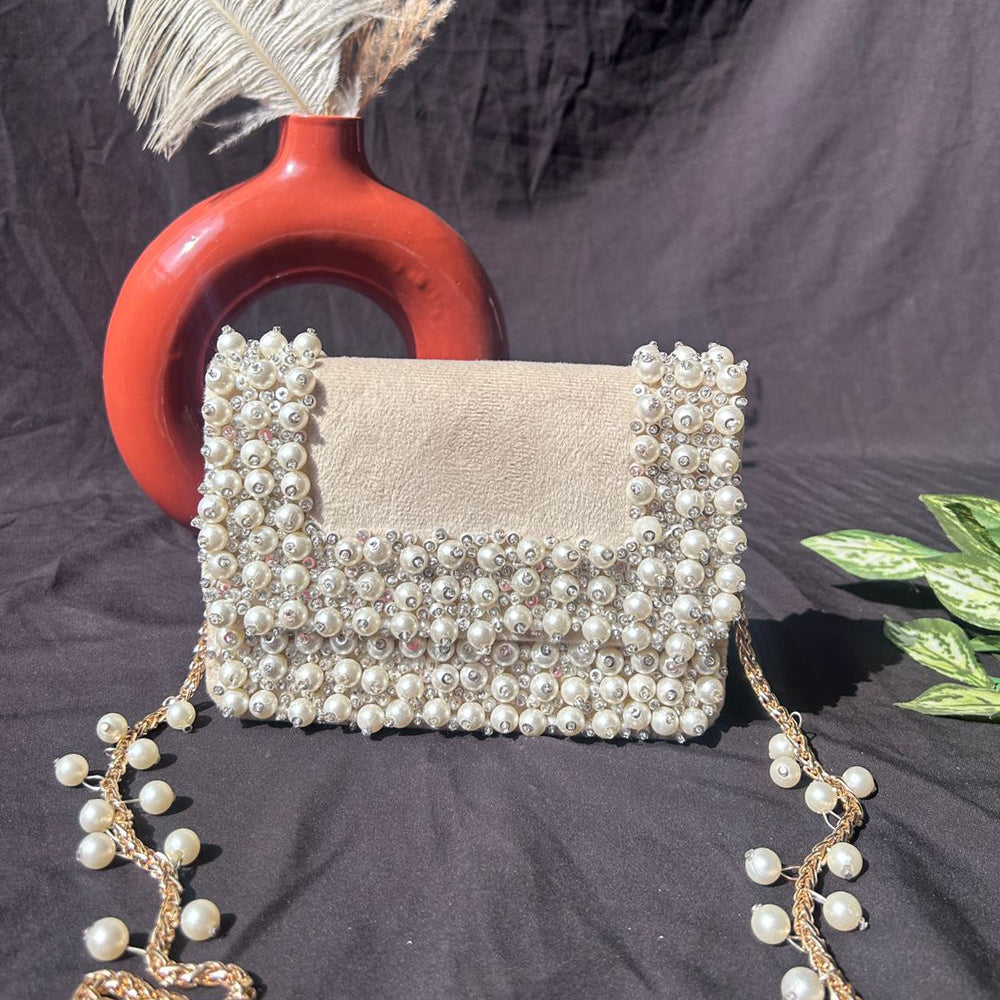 Mya pearl bag
