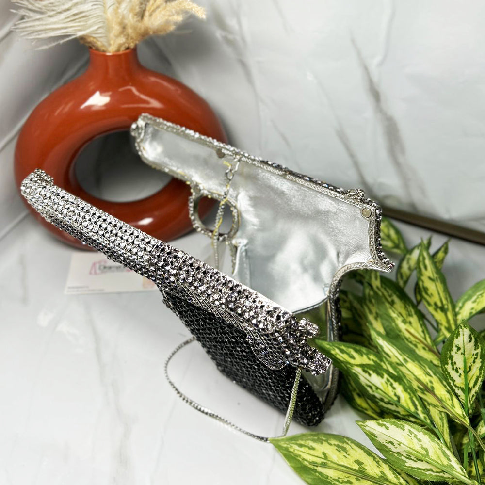 GUN