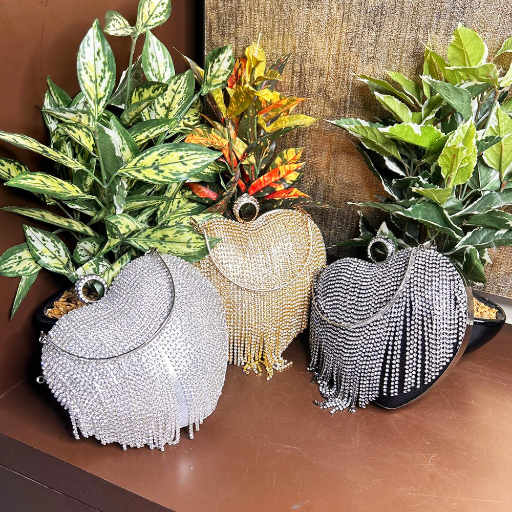 HEART CLUTCH