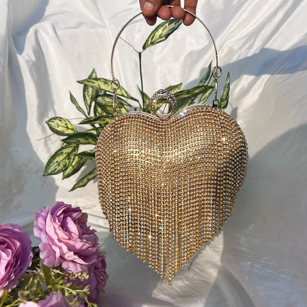 HEART CLUTCH