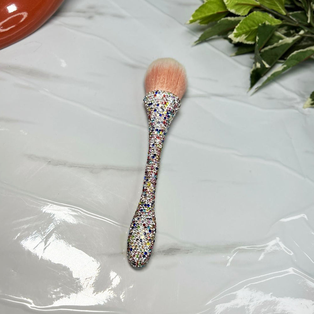 MAKEUP BRUSHES