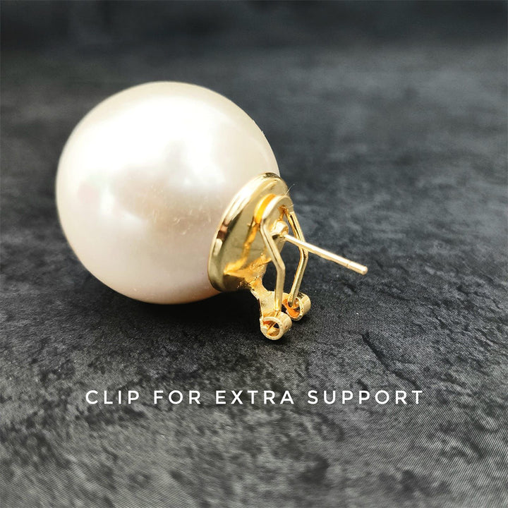 pearl earring