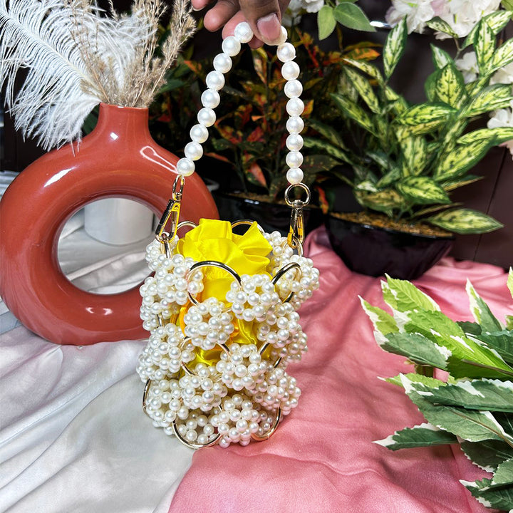 PEARL RINGLET POTLI