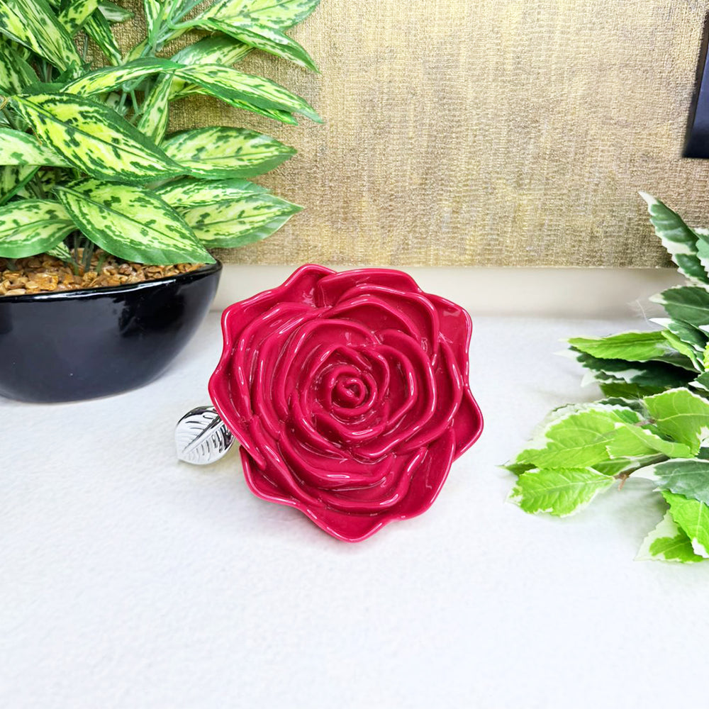 ROSE CLUTCH